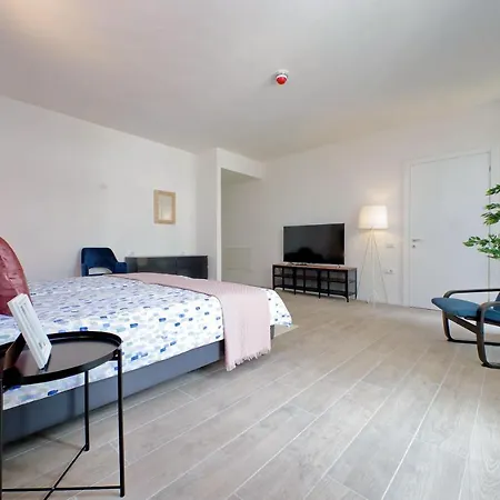 Aparthotel Hills Siena