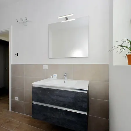 Hills Aparthotel