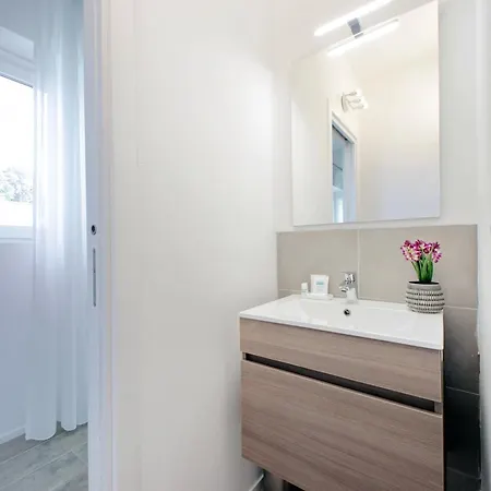 Hills Aparthotel *