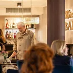 Guild Senior & Lejlighedshotel 3*
